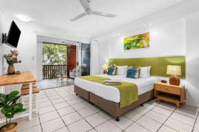 Palm Cove Treetop Spa Retreat